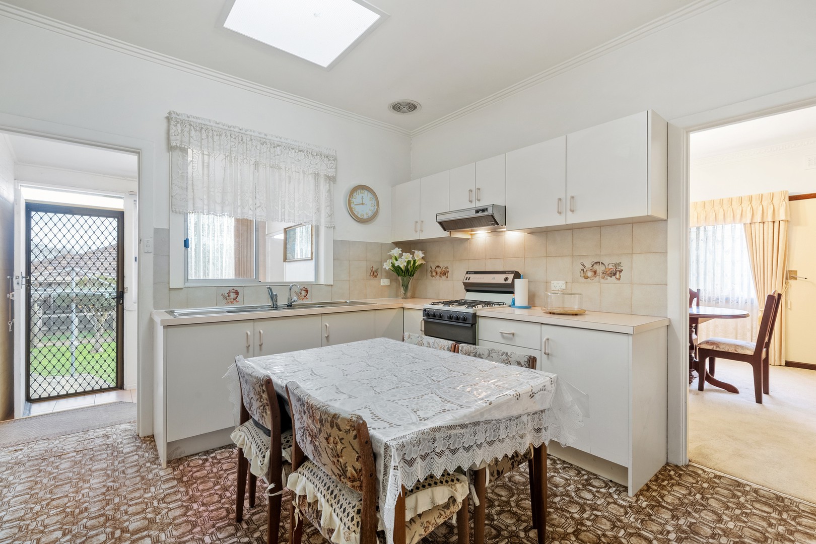 69 Newton Street, Reservoir, VIC 3073, Reservoir - Thumbnail 7