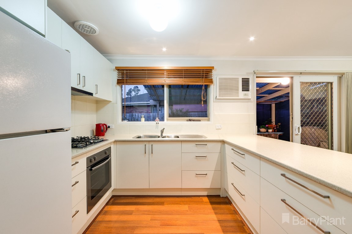 69 Simon Drive, Pakenham, VIC 3810, Pakenham - Thumbnail 6