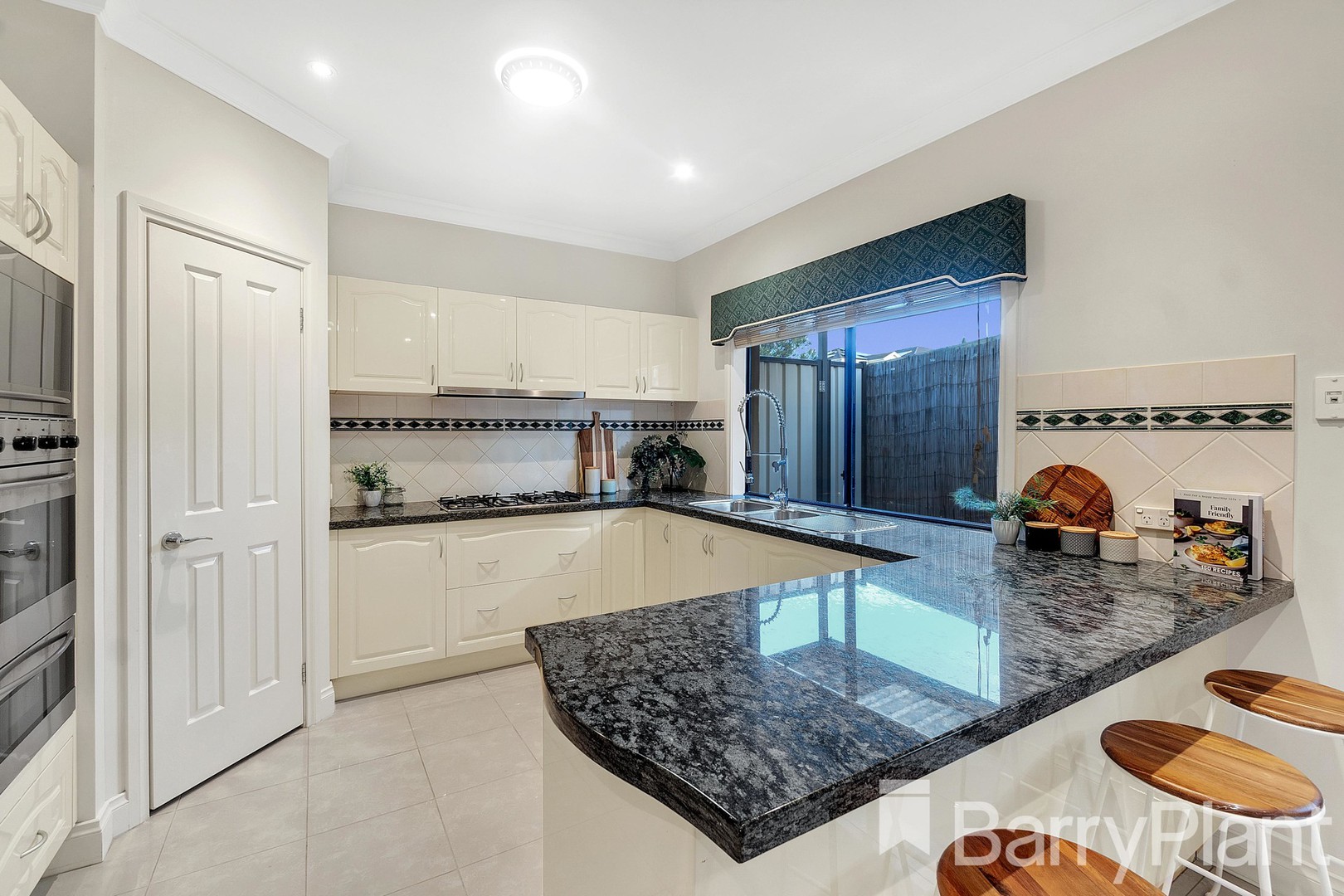 69 Somes StreetWantirna South, VIC 3152, Wantirna South - Thumbnail 5