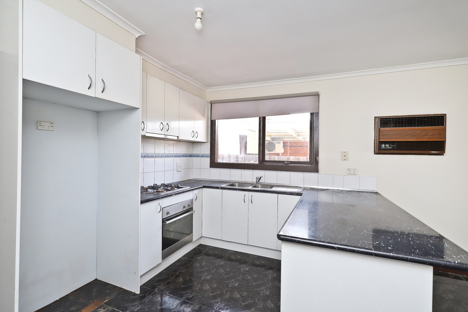 69 St Albans Road, St Albans, VIC 3021, St Albans - Thumbnail 5