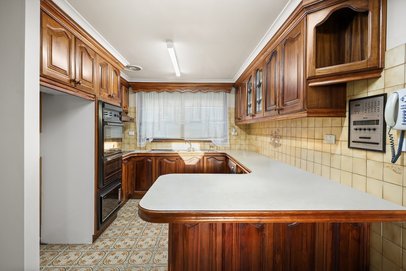 69 Weeden Drive, Vermont South, VIC 3133 - Thumbnail 2 - 01/05/2026