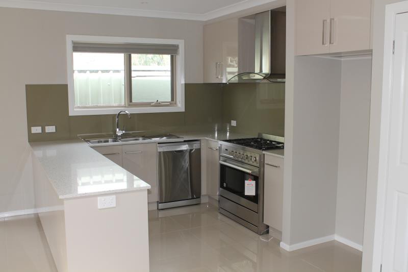 6a Lorraine Street, Cheltenham, VIC 3192, Cheltenham - Thumbnail 2