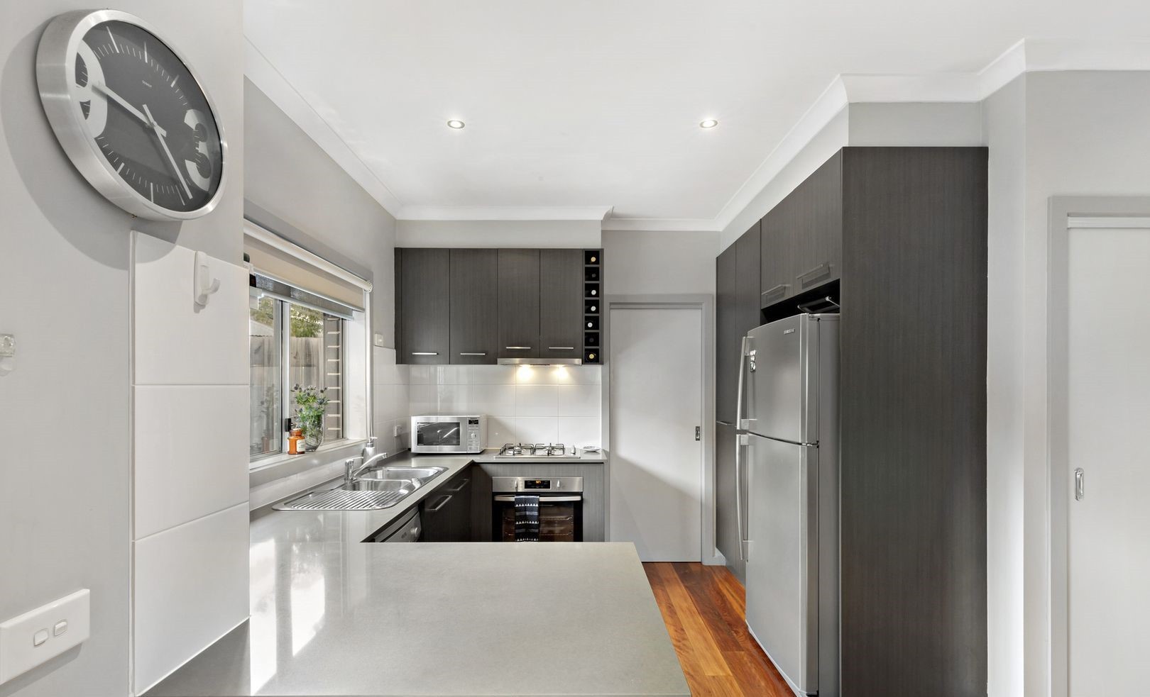 6A Mcfadzean Avenue, Reservoir, VIC 3073, Reservoir - Thumbnail 4