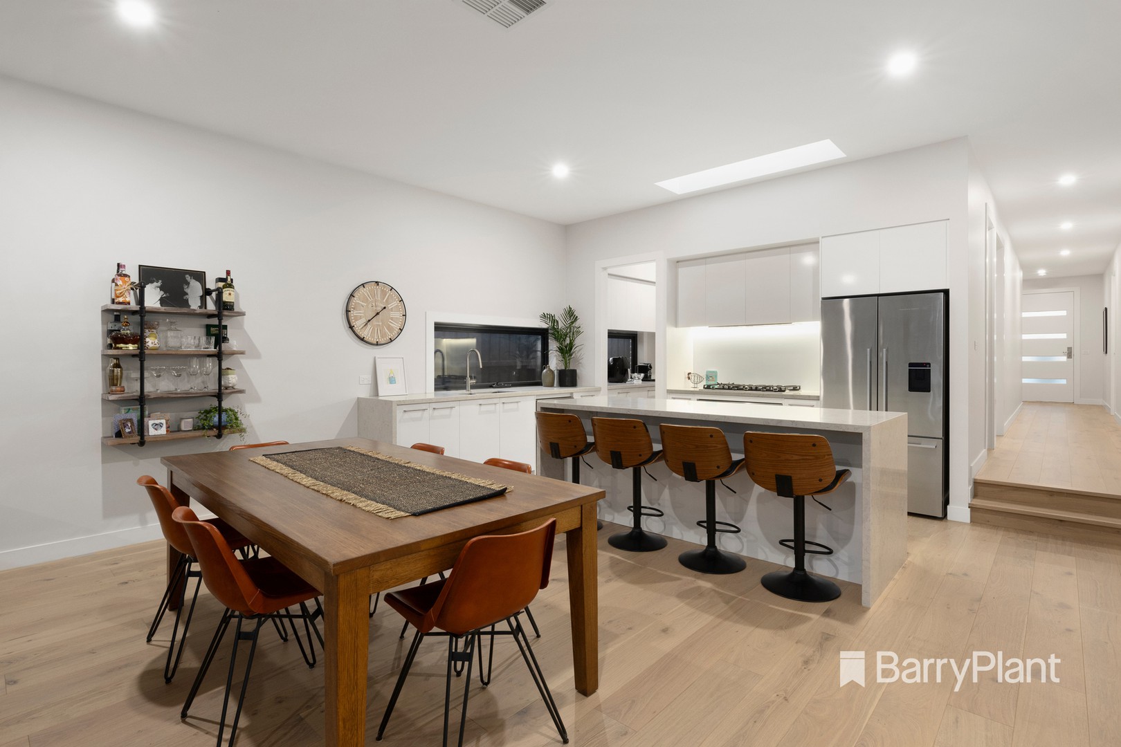 6A Morris Road, Croydon, VIC 3136, Croydon - Thumbnail 2