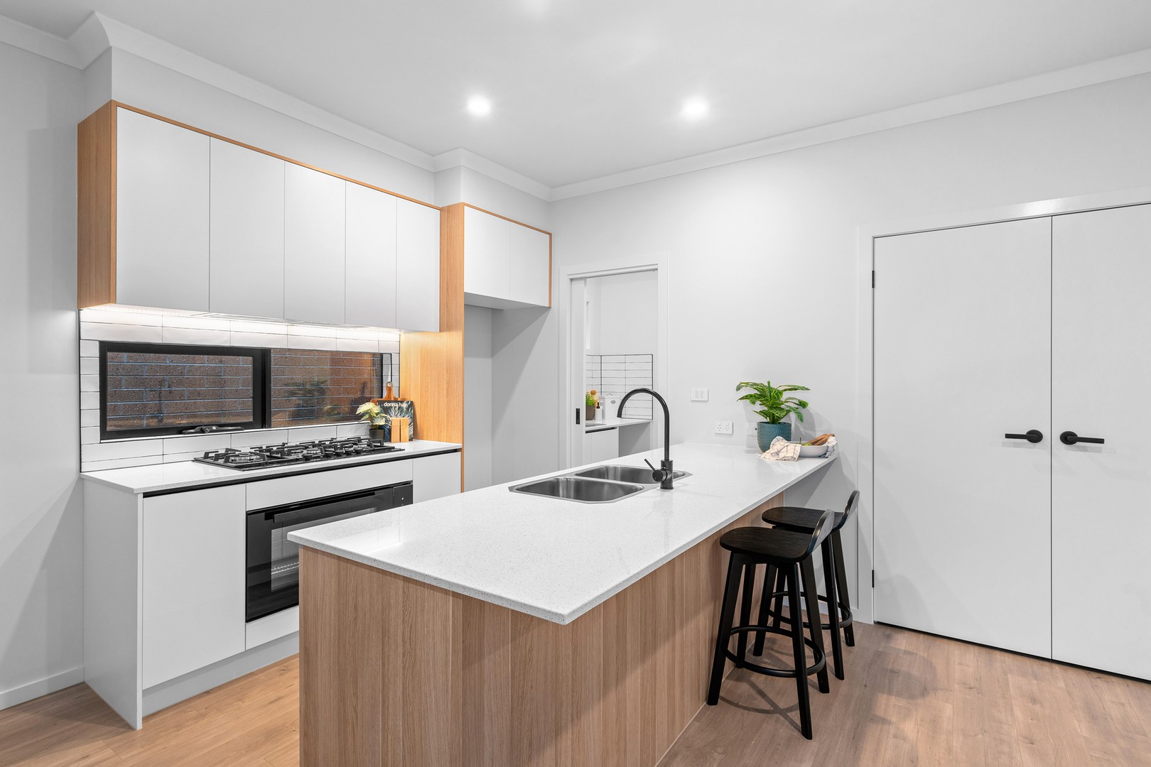 6A Woodpecker Pass, Chirnside Park, VIC 3116, Chirnside Park - Thumbnail 4