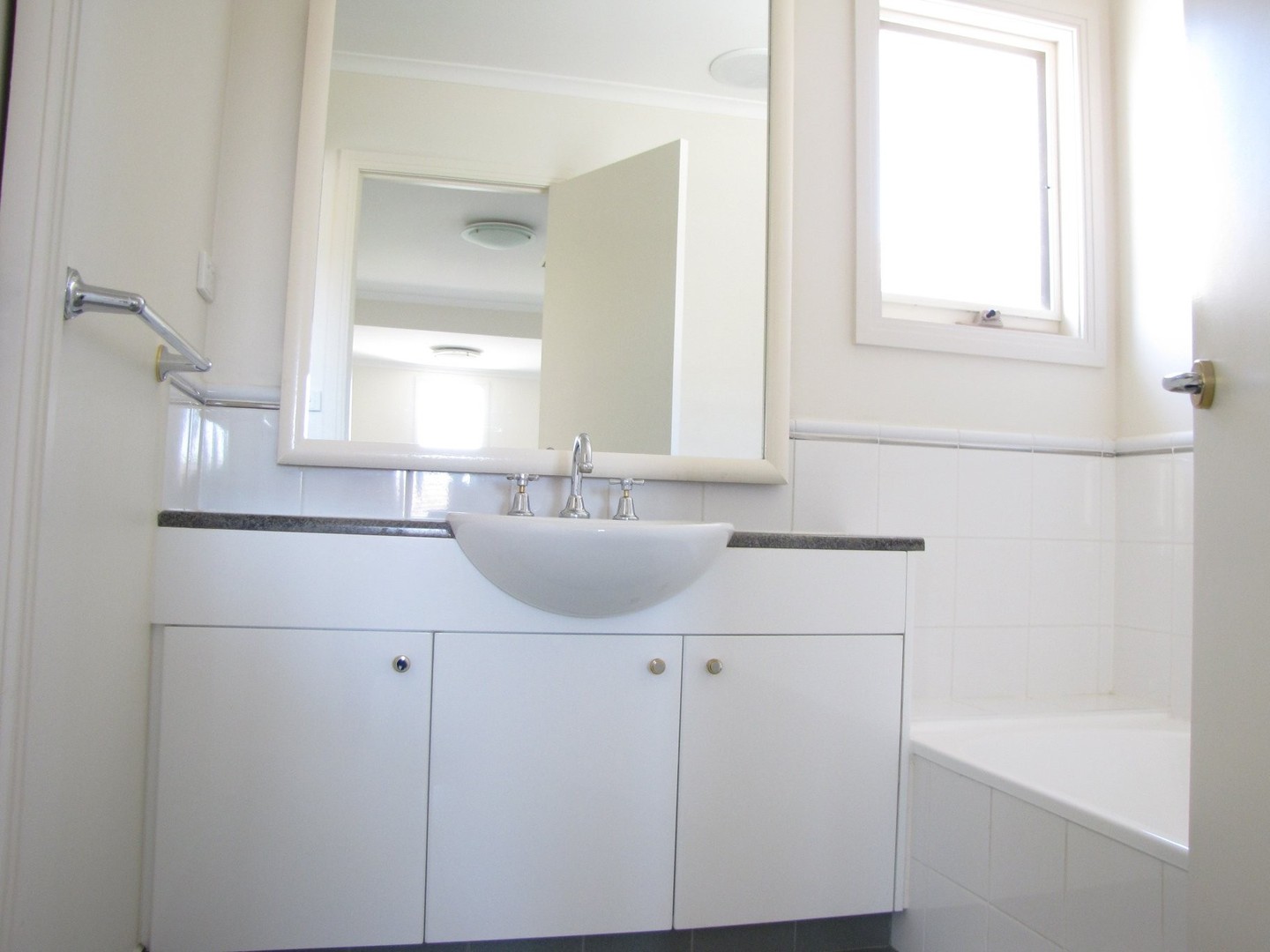 6B Jellicoe Street, Box Hill South, VIC 3128, Box Hill South - Thumbnail 2