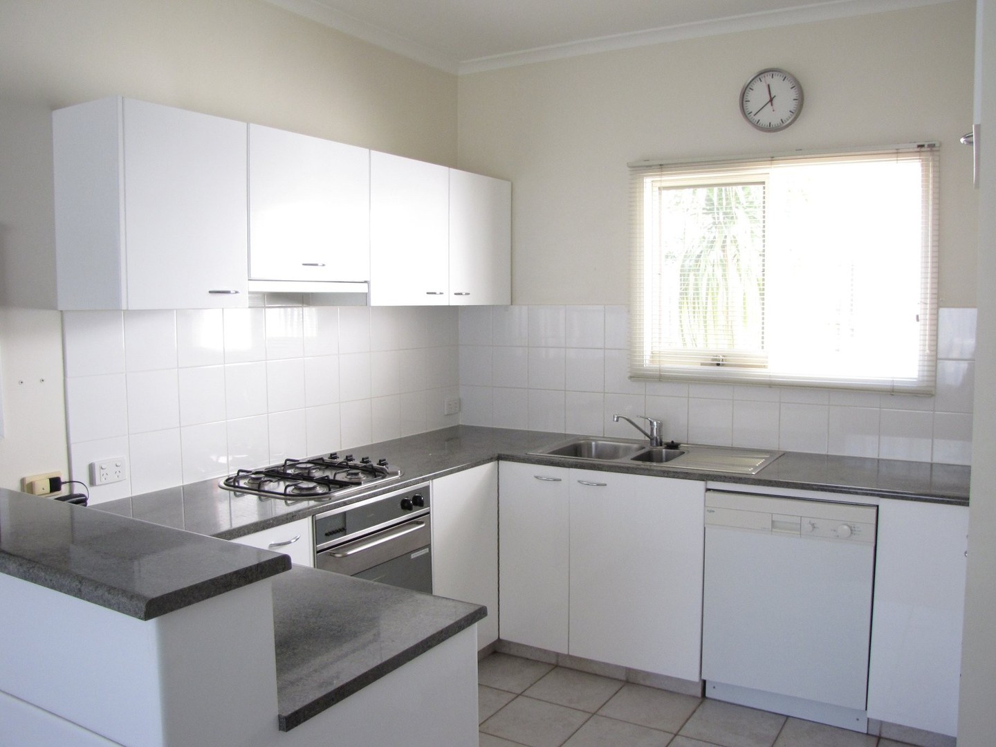 6B Jellicoe Street, Box Hill South, VIC 3128, Box Hill South - Thumbnail 4