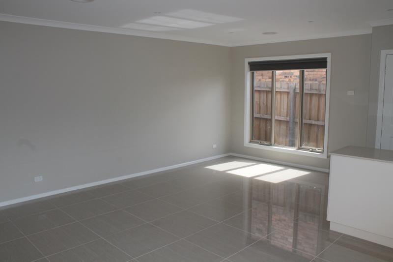 6b Lorraine Street, Cheltenham, VIC 3192, Cheltenham - Thumbnail 2