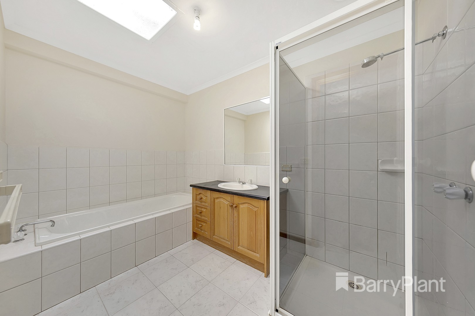 6B Yunupingu Court, Mill Park, VIC 3082, Mill Park - Thumbnail 8