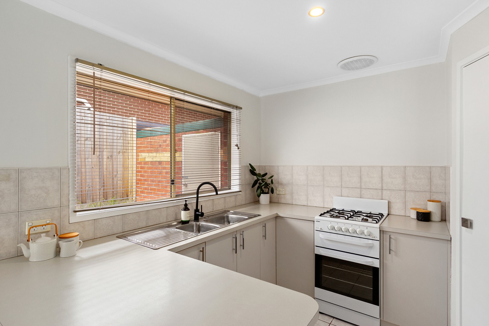 7/1-3 Hilda Avenue, Boronia, VIC 3155, Boronia - Thumbnail 3