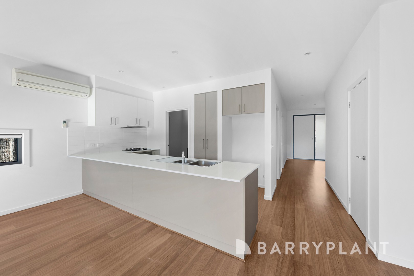 7/1-5 The Close, Caroline Springs, VIC 3023, Caroline Springs - Thumbnail 2