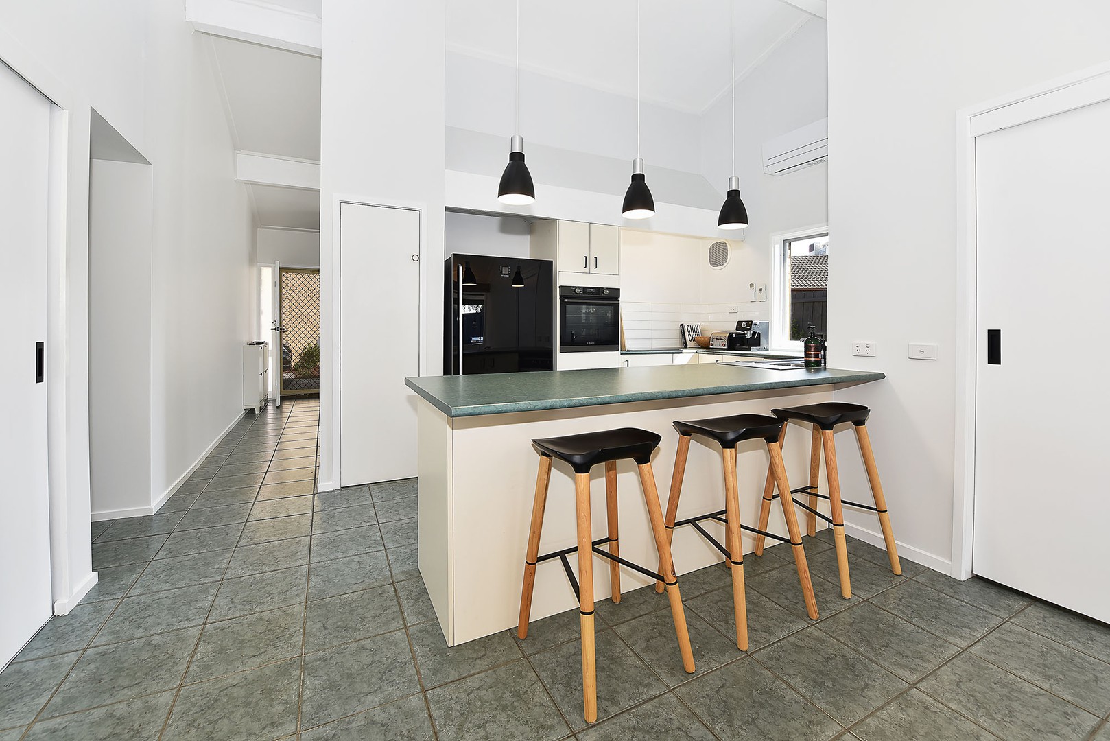 7/1 Millar Road, Tullamarine, VIC 3043, Tullamarine - Thumbnail 3