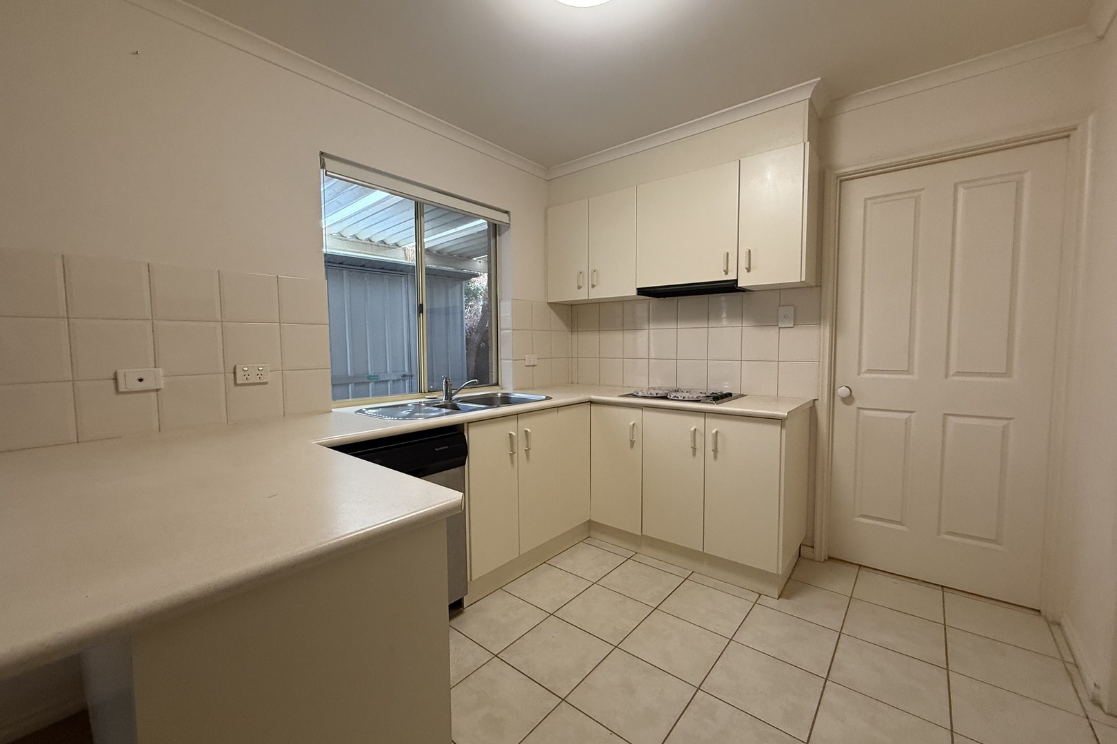 7/110 Delbridge Drive, Sydenham, VIC 3037, Sydenham - Thumbnail 4