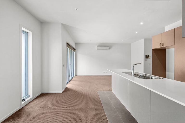 7/121-123 Manningham Road, Bulleen, VIC 3105 - Thumbnail 2 - 04/03/2025