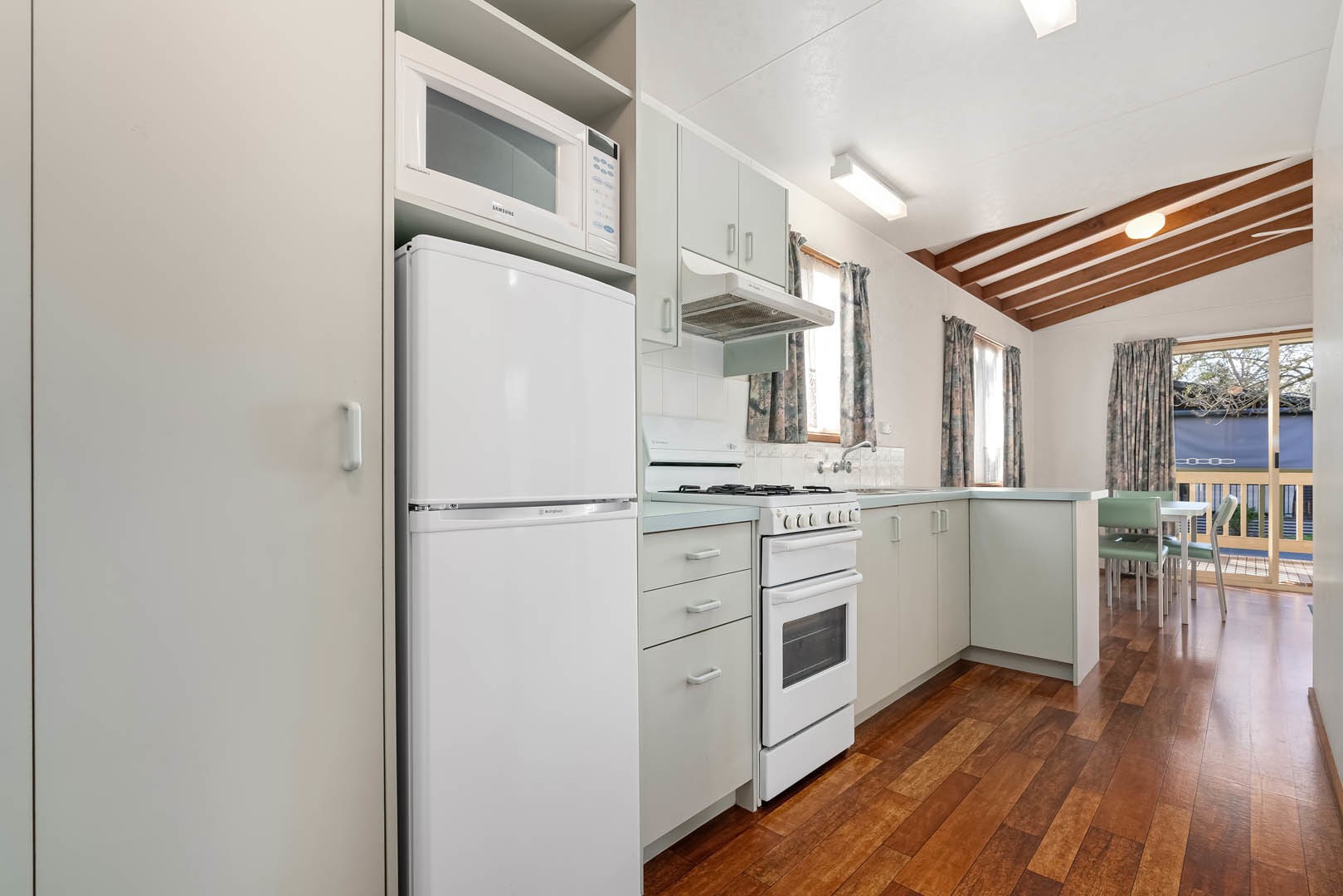 7/131 Nepean Highway, Dromana, VIC 3936 - Thumbnail 2 - 10/08/2024