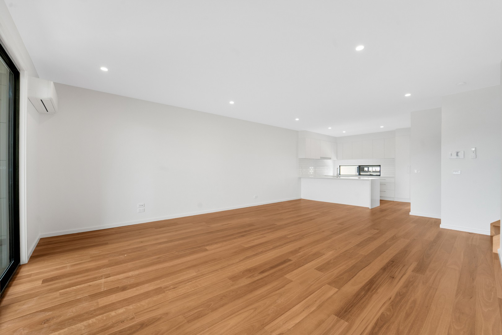 7/15-17 Kenilworth Street, Reservoir, VIC 3073, Reservoir - Thumbnail 4