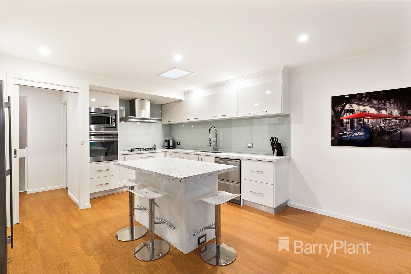 7/16 Inez Avenue, Eltham, VIC 3095, Eltham - Thumbnail 3