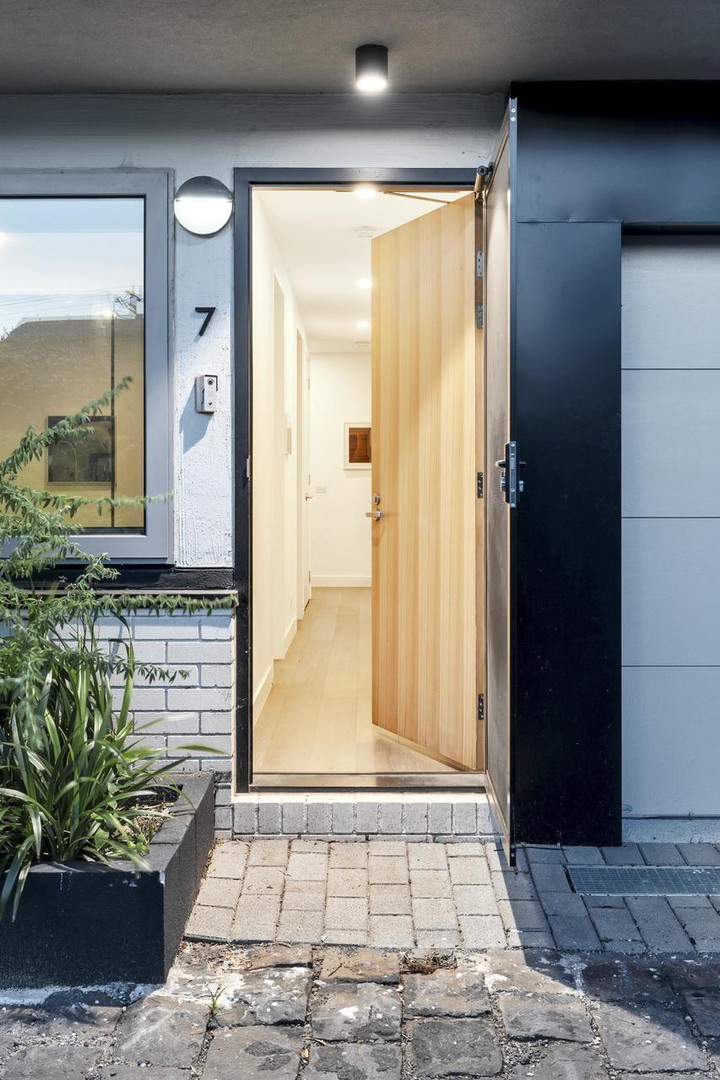 7/160 Edward Street, Brunswick, VIC 3056 - Thumbnail 2 - 03/06/2025