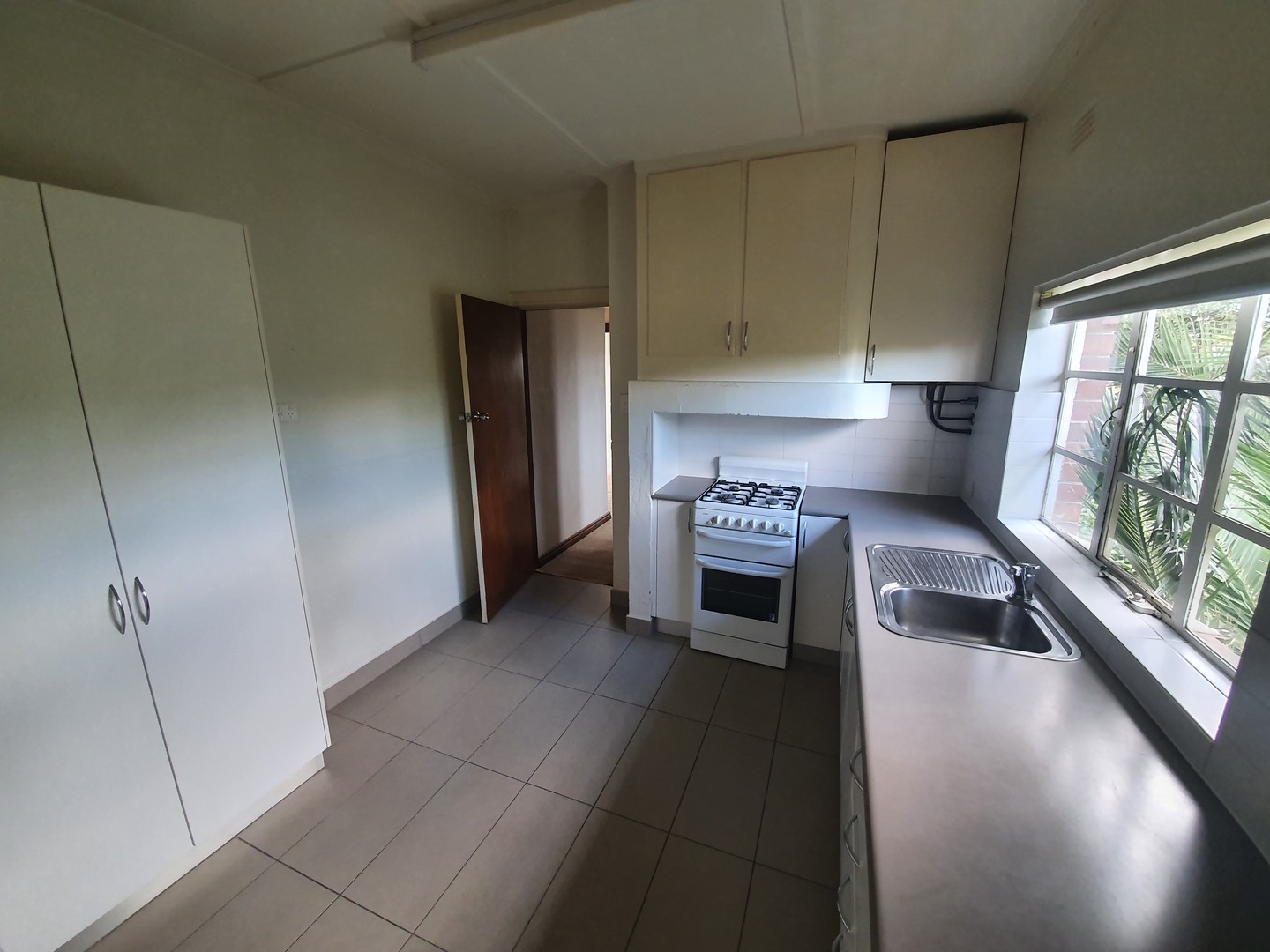 7/2-4 King Street, Elsternwick, VIC 3185 - Thumbnail 2 - 04/05/2022