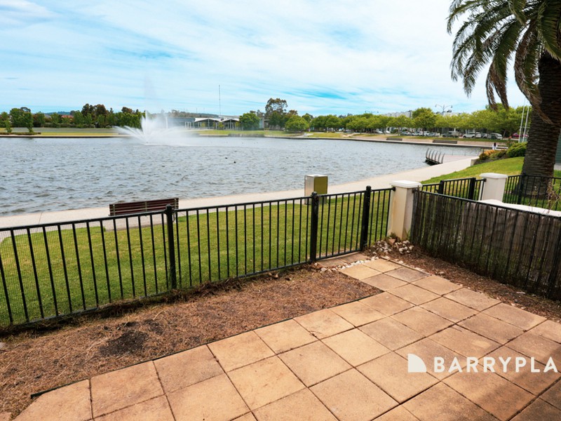 7/2 The Entrance, Pakenham, VIC 3810 - Image - 16/12/2025