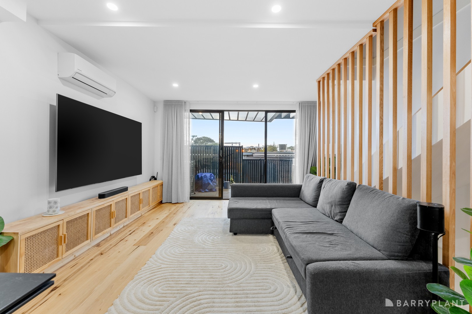 7/27 Pitt Street, Ringwood, VIC 3134, Ringwood - Thumbnail 2