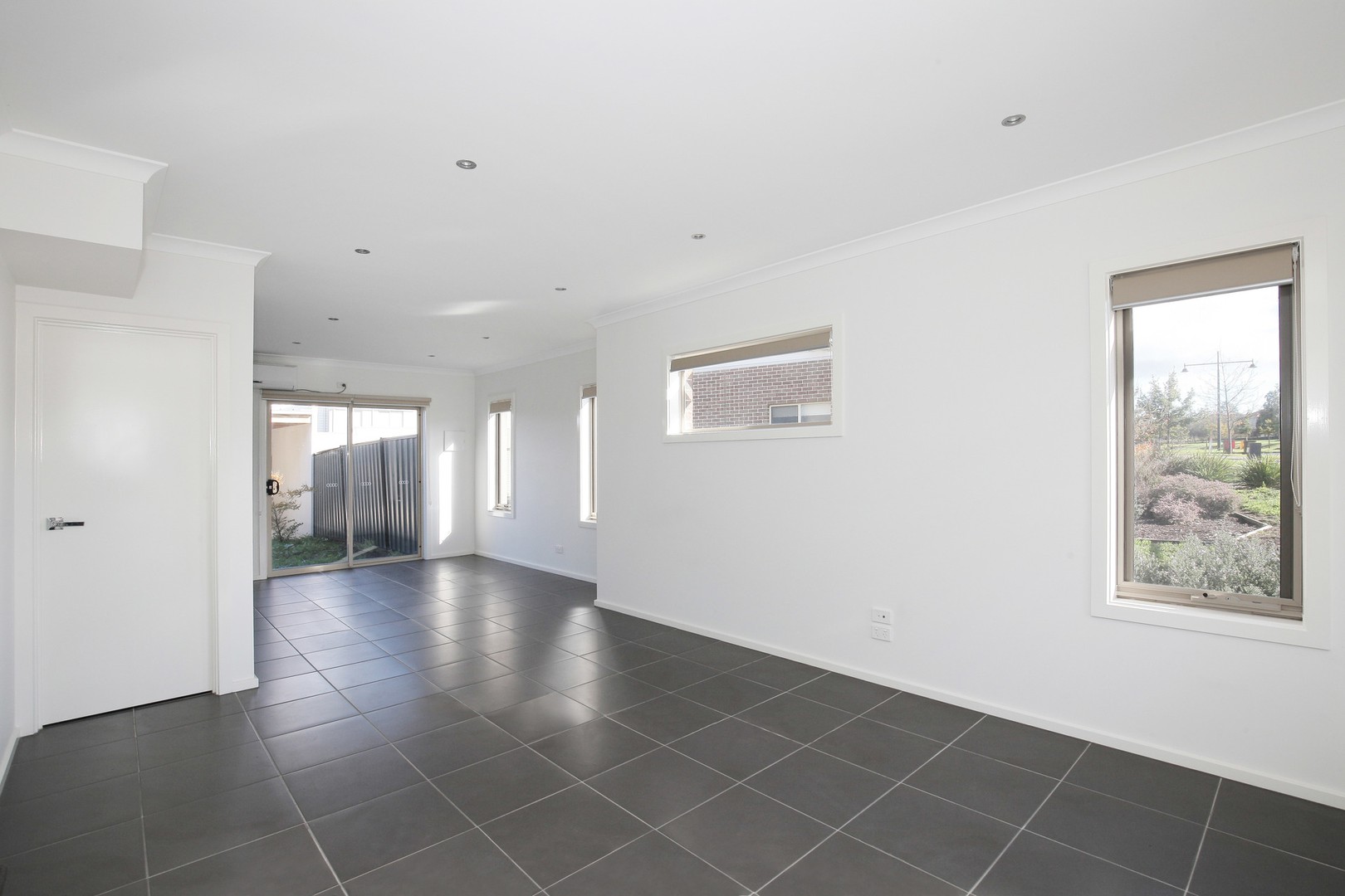 7/29 Ardsley CircuitCraigieburn, VIC 3064, Craigieburn - Thumbnail 2