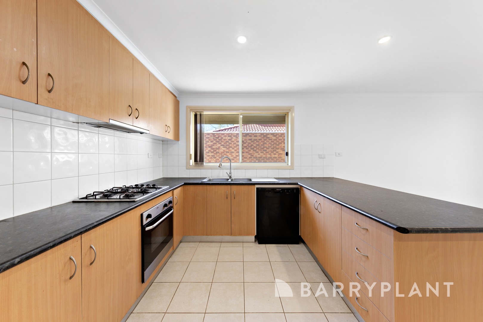 7/30 Nariel Road, Kings Park, VIC 3021, Kings Park - Thumbnail 5