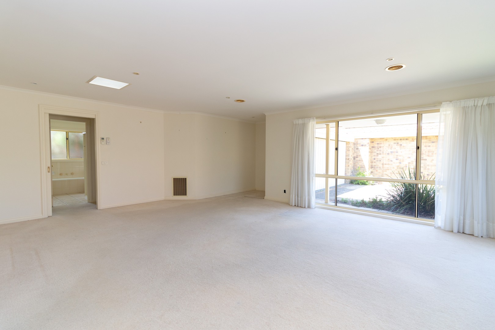 7/44 Rosemore Road, Rosebud, VIC 3939, Rosebud - Thumbnail 2