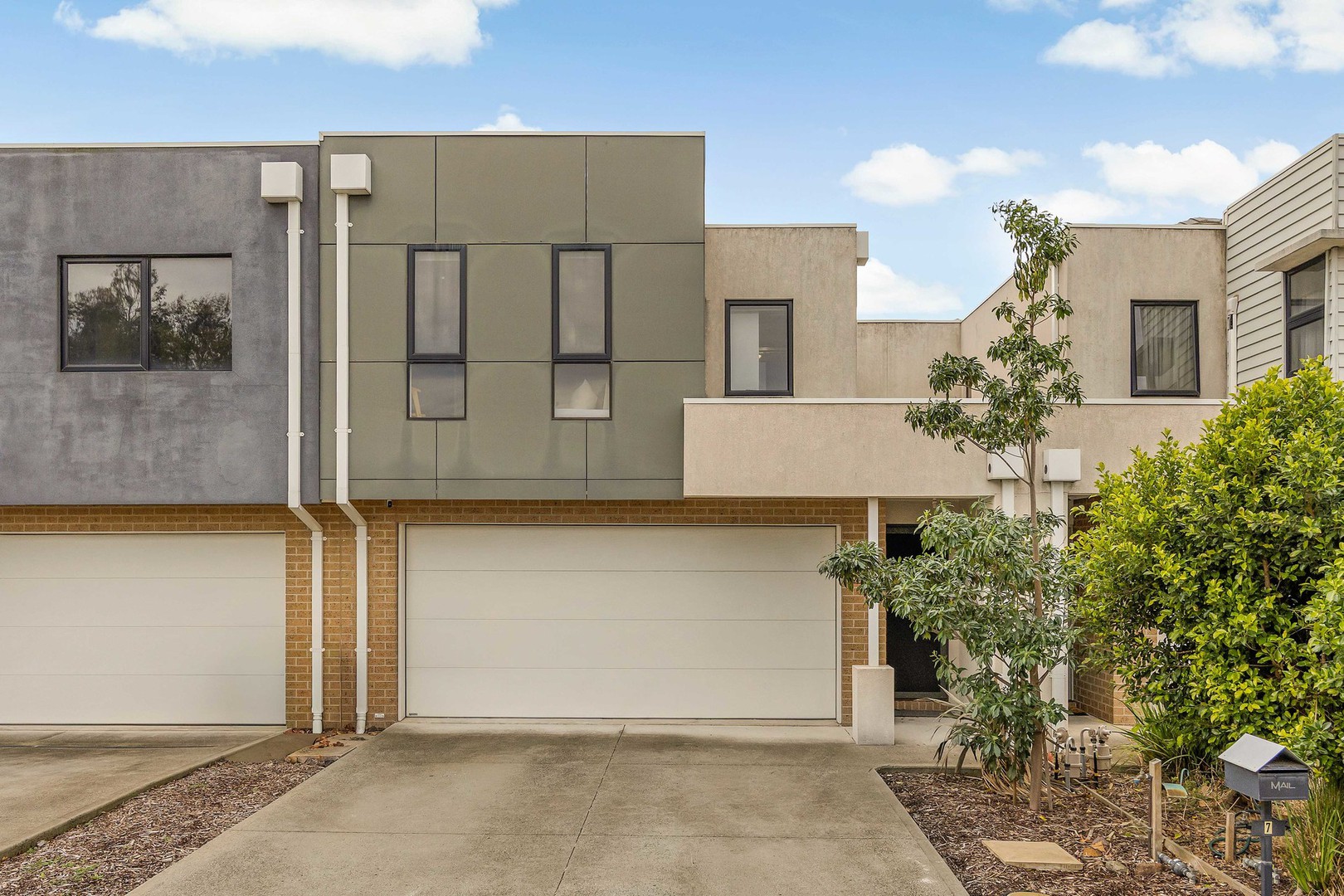 7/6 Highwood Drive, Hillside, VIC 3037 - Thumbnail 2 - 18/06/2026