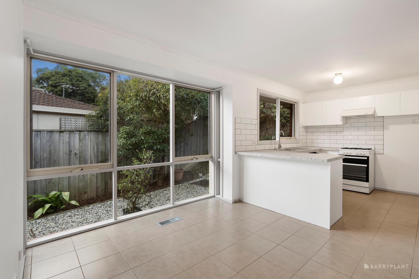 7/6 Main Road, Lower Plenty, VIC 3093, Lower Plenty - Thumbnail 4