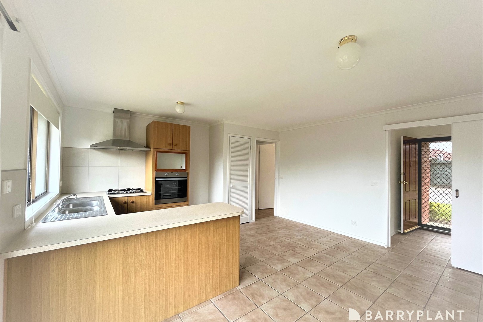 7/60-64 Woods Street, Beaconsfield, VIC 3807, Beaconsfield - Thumbnail 5