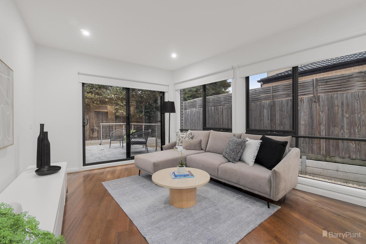 7/7 Toinette Court, Doncaster East, VIC 3109 - Thumbnail 2 - 30/05/2023