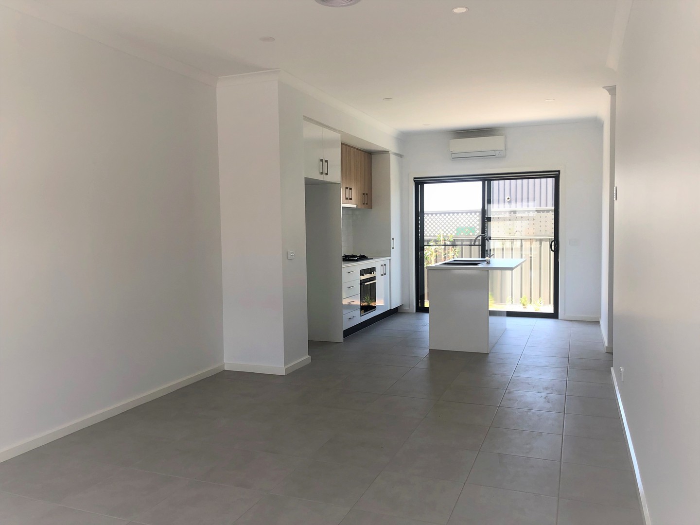 7/7 Zebra  Way, Cranbourne West, VIC 3977 - Thumbnail 1 - 01/02/2022