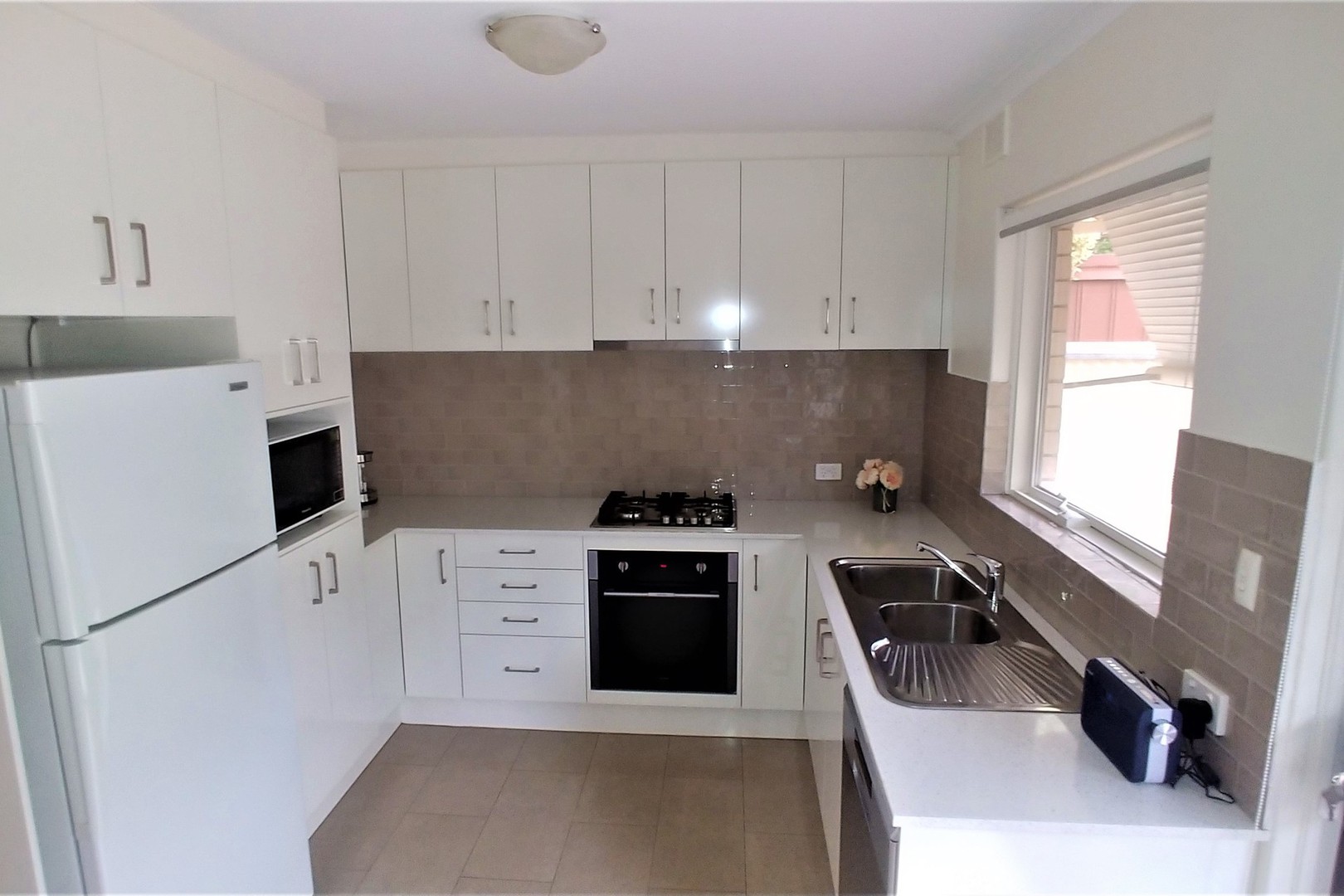 7/8 Clapton RoadMarryatville, SA 5068  - Leased, Marryatville - Thumbnail 2