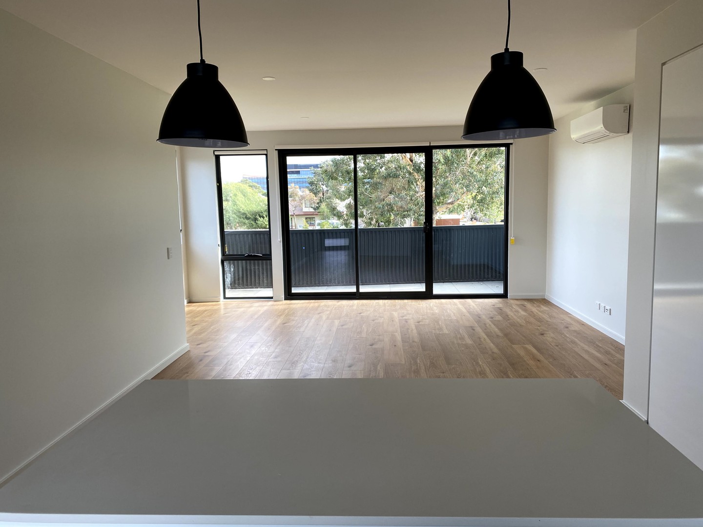7/8 Service  Street, Sunshine, VIC 3020, Sunshine - Thumbnail 3