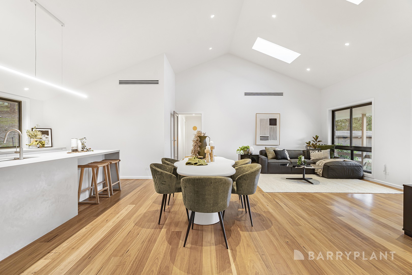 7-9 Lily Avenue, Mount Evelyn, VIC 3796, Mount Evelyn - Thumbnail 3