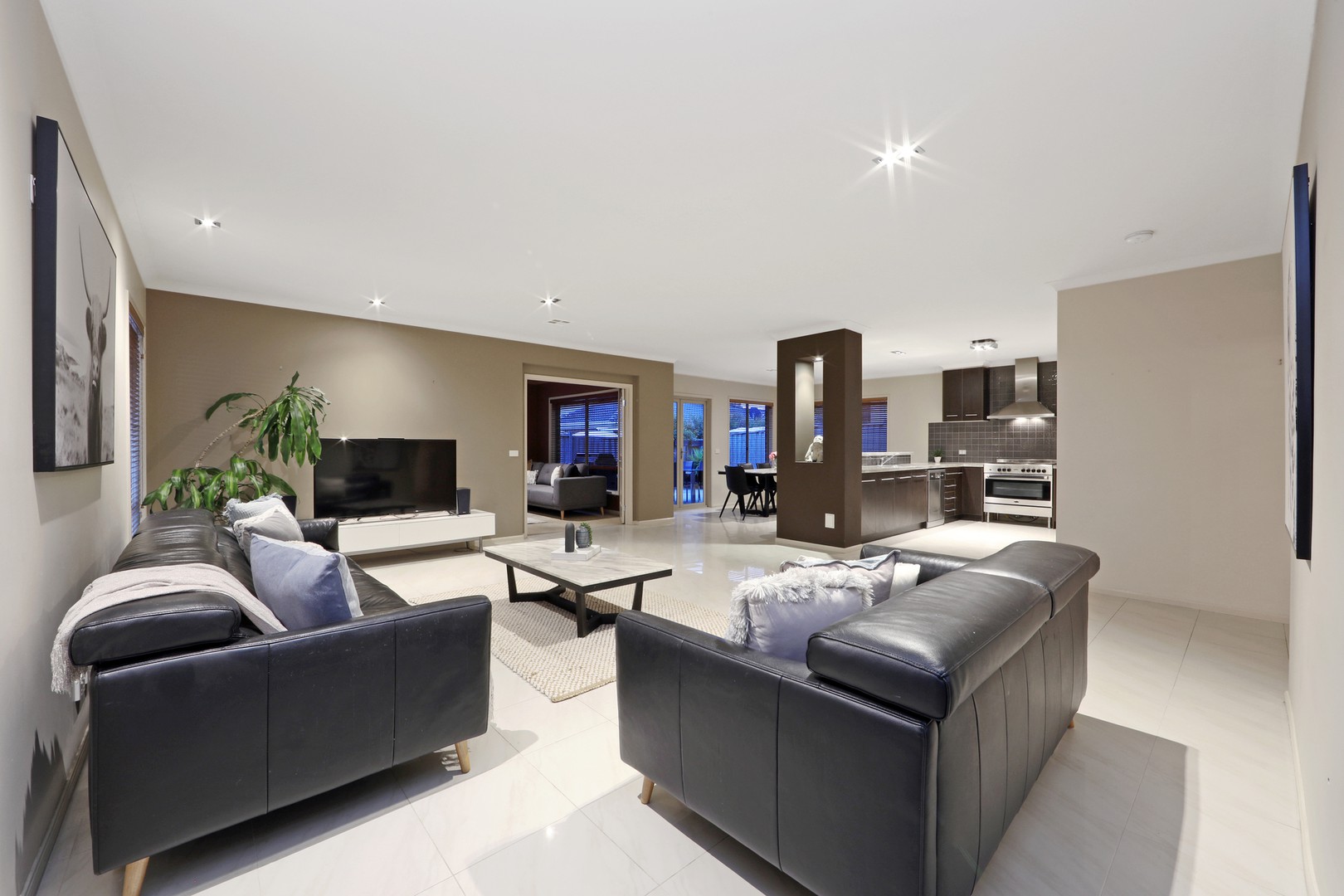 7 Ada Street, Rowville, VIC 3178, Rowville - Thumbnail 2
