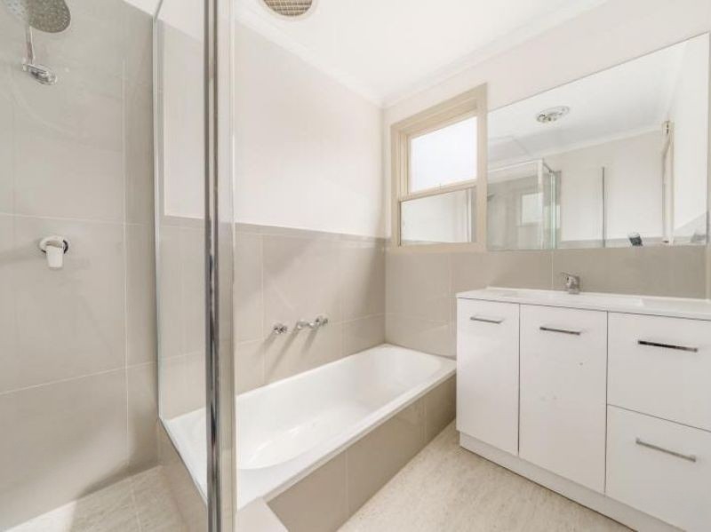7 Allison Road, Mont Albert North, VIC 3129, Mont Albert North - Thumbnail 4