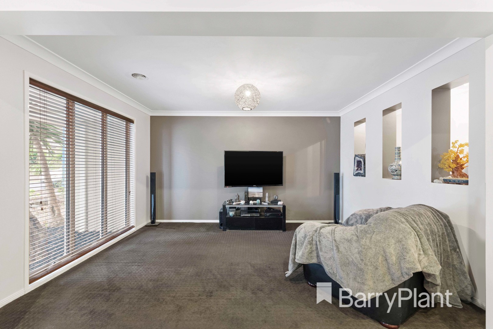 7 Amadeus Street, Manor Lakes, VIC 3024, Manor Lakes - Thumbnail 5