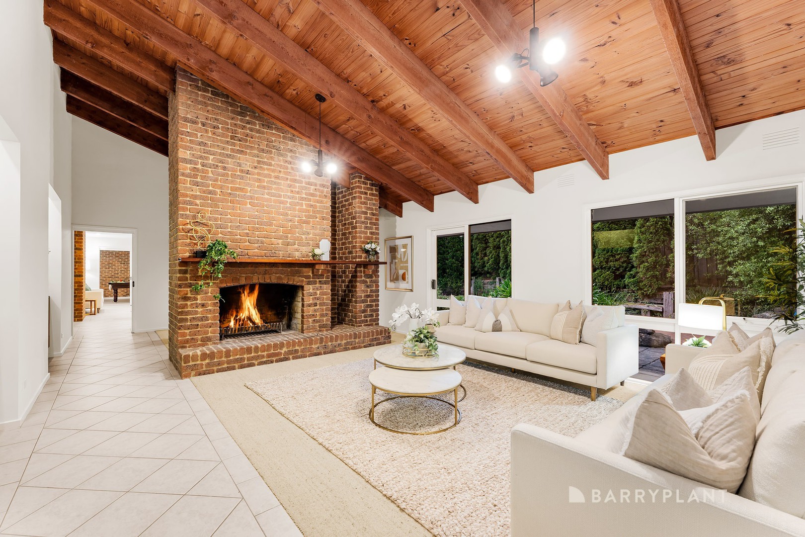 7 Amberley Court, Wantirna, VIC 3152 - Thumbnail 2 - 01/11/2023