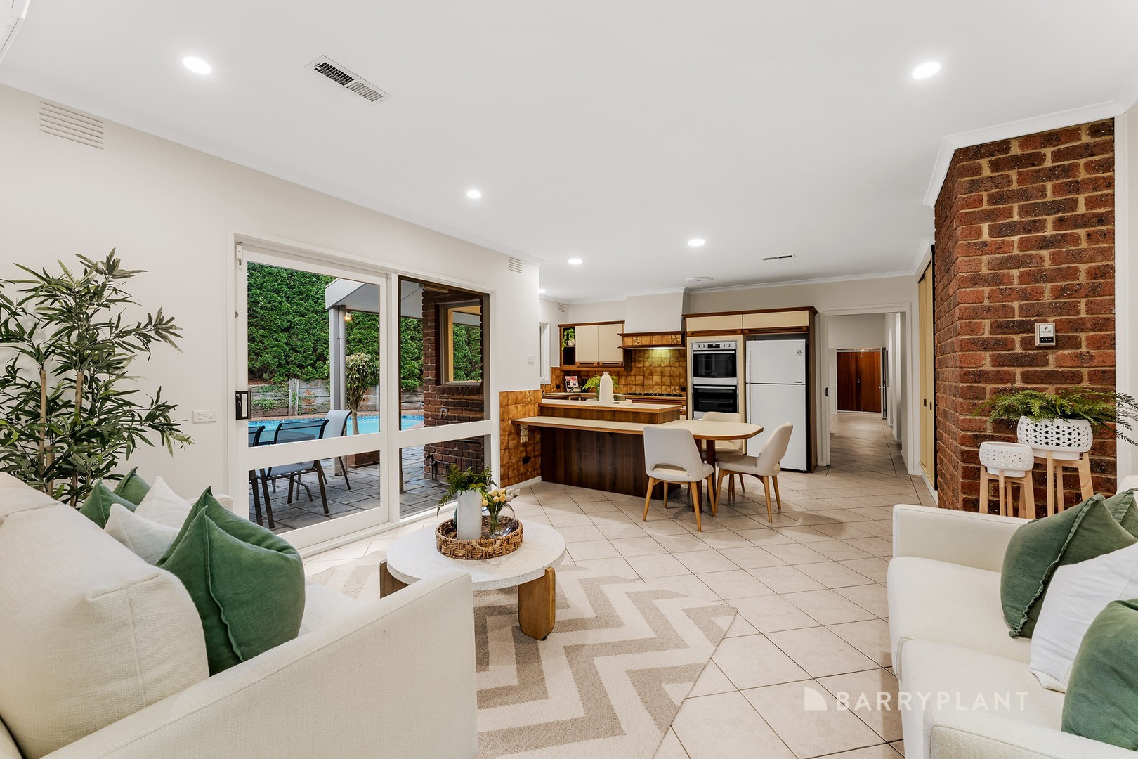 7 Amberley Court, Wantirna, VIC 3152, Wantirna - Thumbnail 3