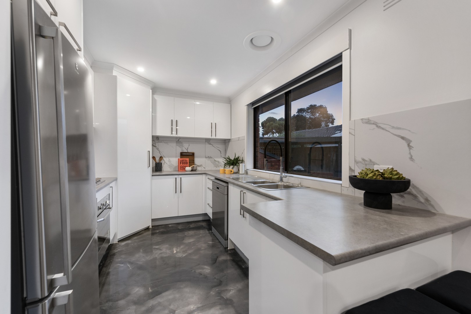 7 Apollo Road, Taylors Lakes, VIC 3038, Taylors Lakes - Thumbnail 6