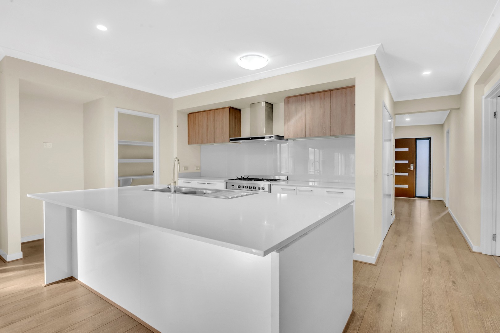 7 Aqua Rise, Craigieburn, VIC 3064, Craigieburn - Thumbnail 2