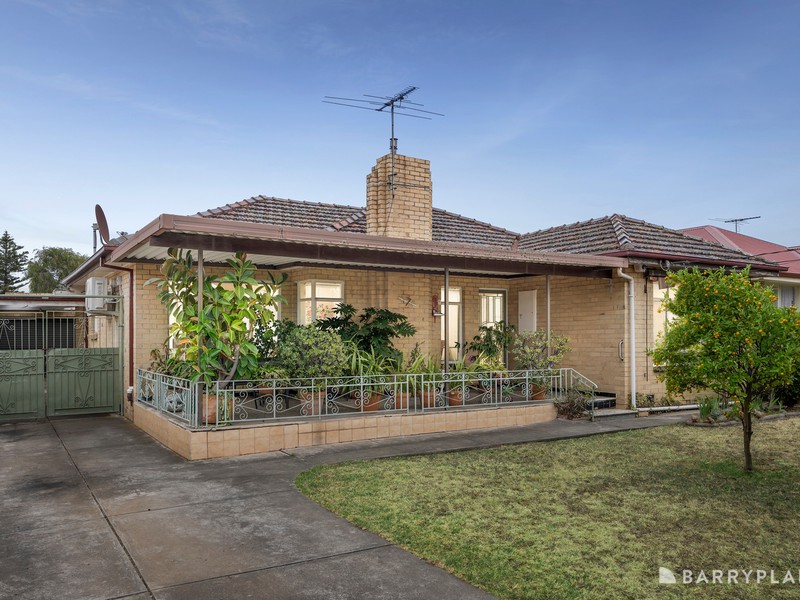7 Arbor Terrace, Avondale Heights, VIC 3034 - Image - 11/02/2026