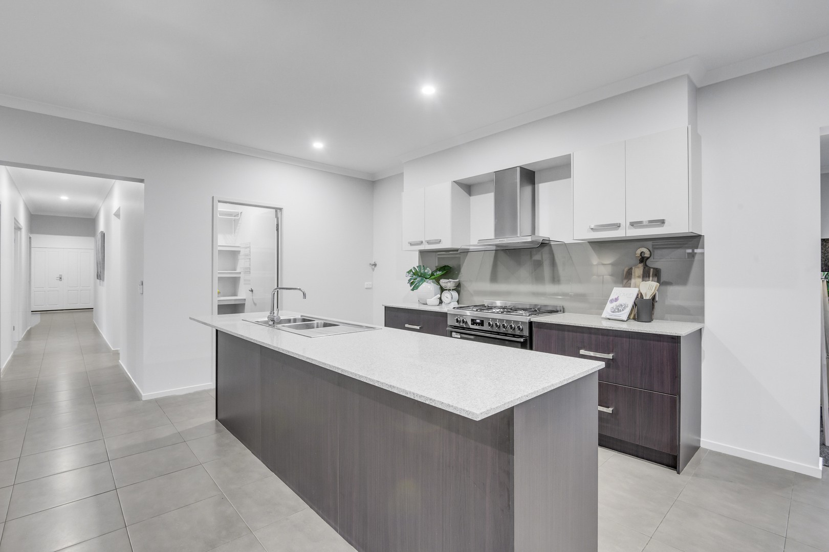 7 Armadale Road, Craigieburn, VIC 3064, Craigieburn - Thumbnail 3