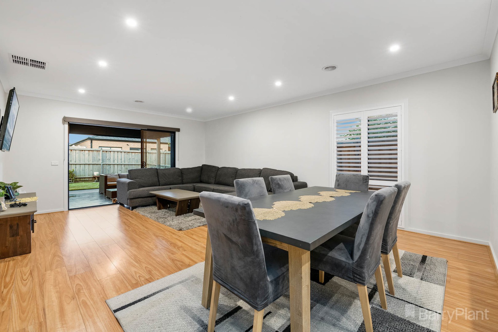7 Arubi Avenue, Clyde North, VIC 3978, Clyde North - Thumbnail 6