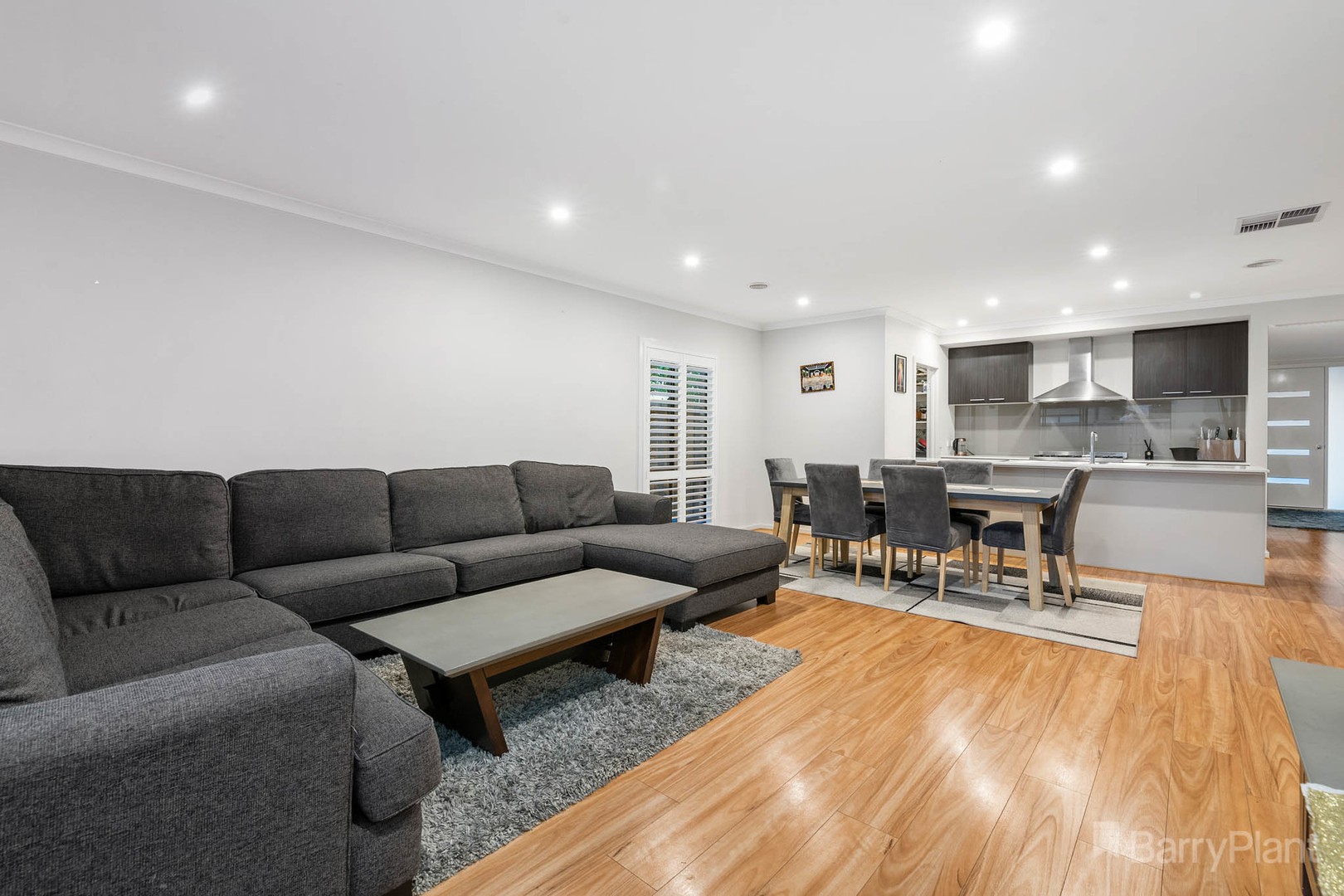 7 Arubi Avenue, Clyde North, VIC 3978, Clyde North - Thumbnail 7