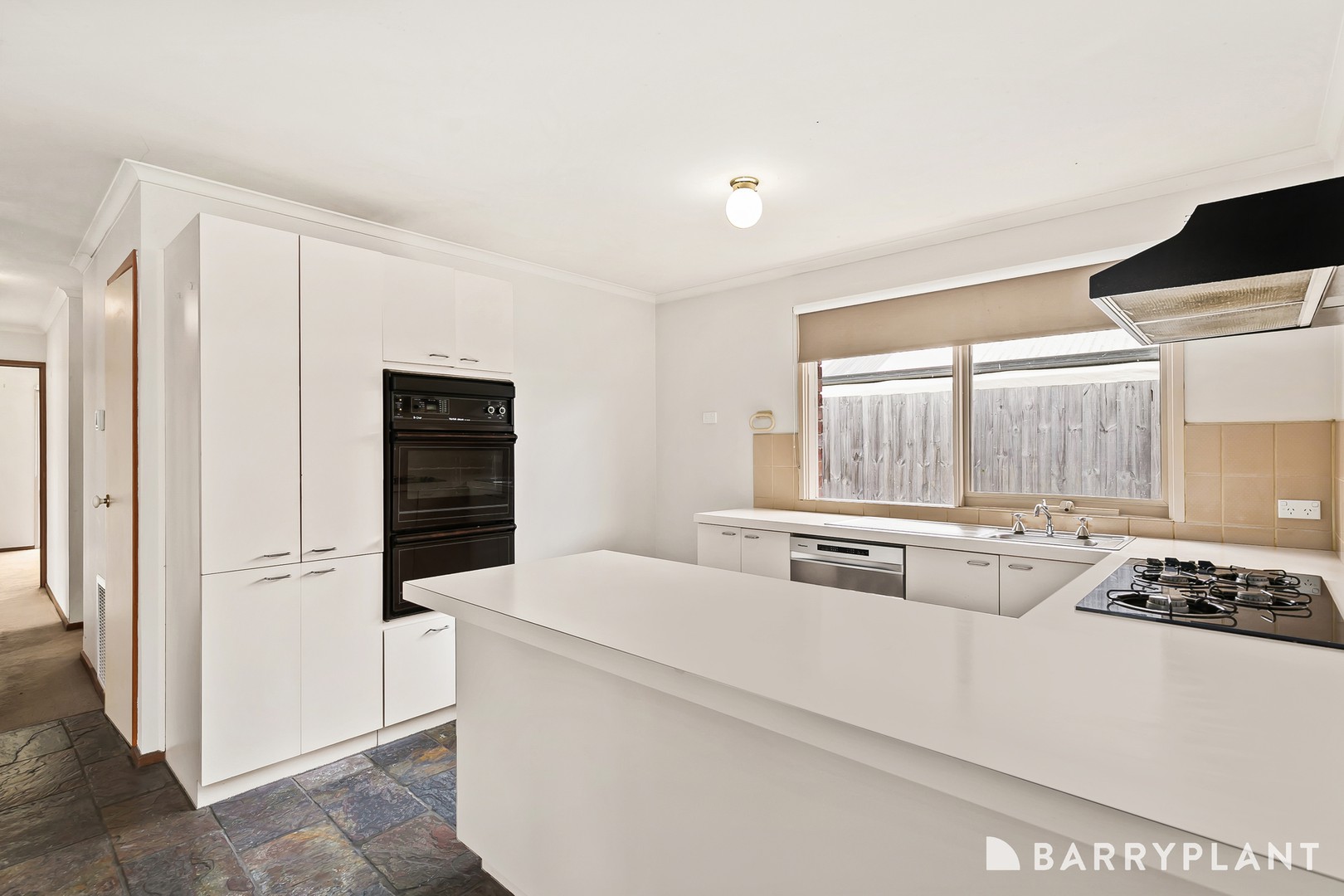 7 Ashfield Drive, Berwick, VIC 3806, Berwick - Thumbnail 5