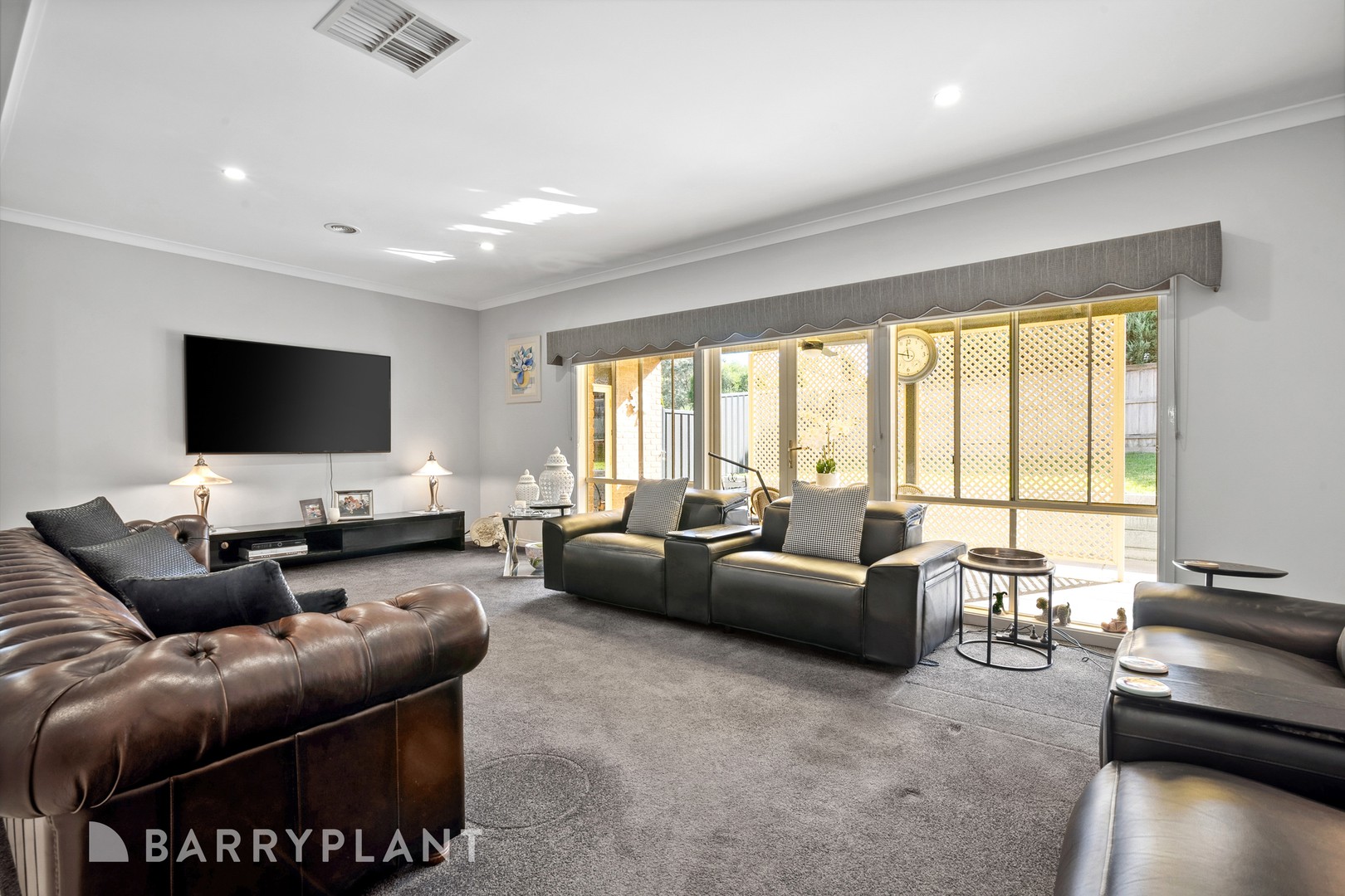 7 Augusta Way, Hidden Valley, VIC 3756, Wallan - Thumbnail 7