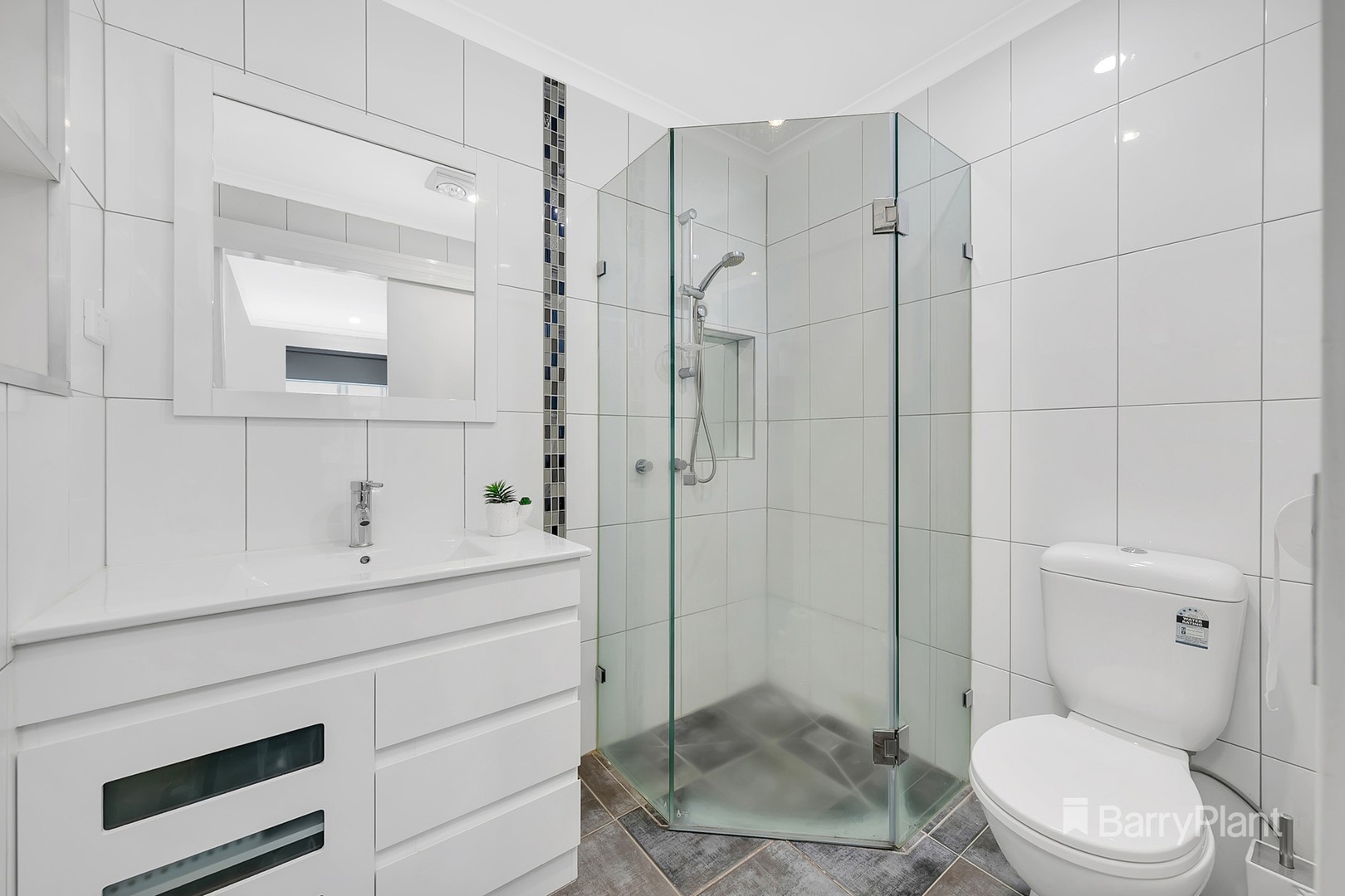 7 Avonmore Close, Mill Park, VIC 3082, Mill Park - Thumbnail 4